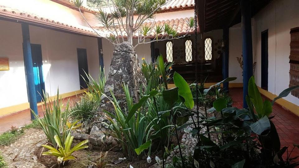 Pousada Rancho Flores Каэте Экстерьер фото