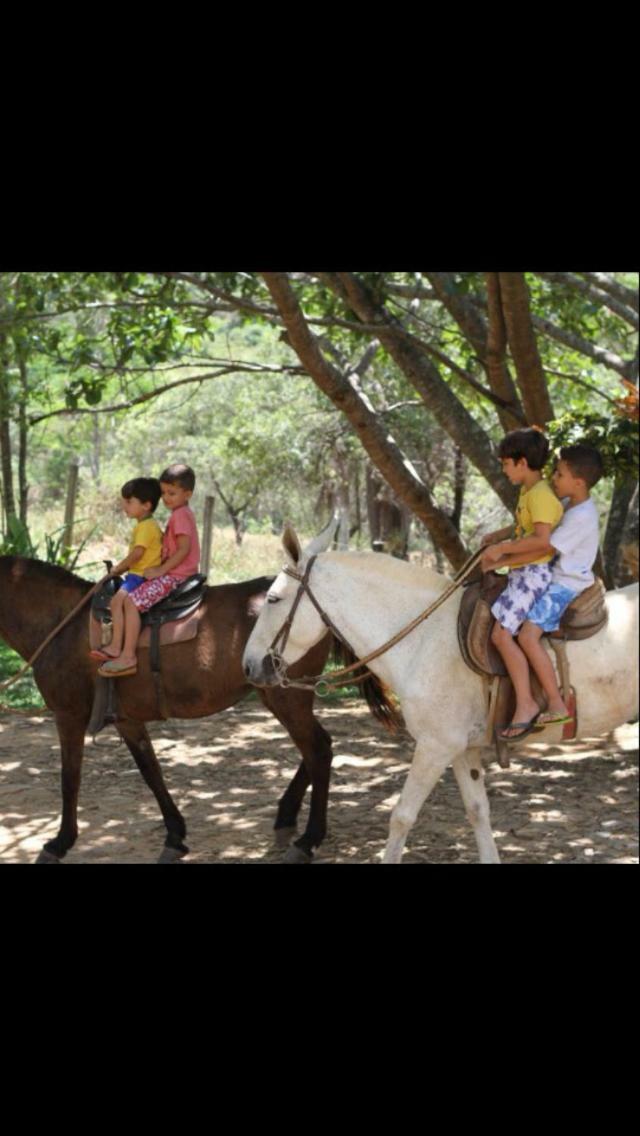Pousada Rancho Flores Каэте Экстерьер фото